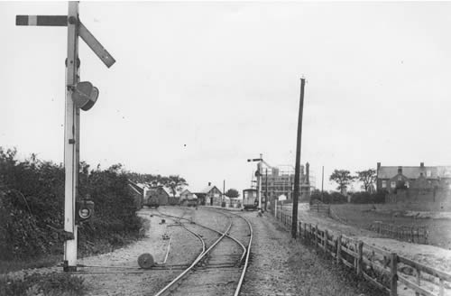 Southwold Station in 1900 - Station Hotel under construction