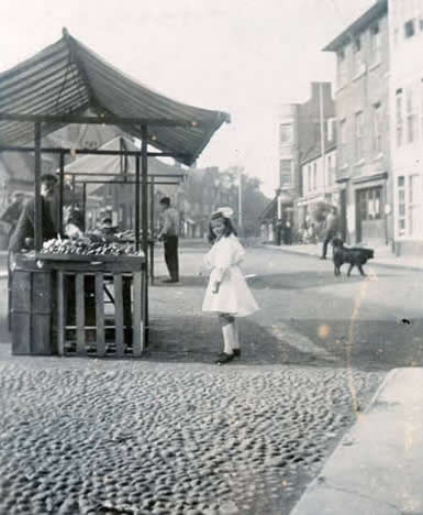 Southwold Market in 1904